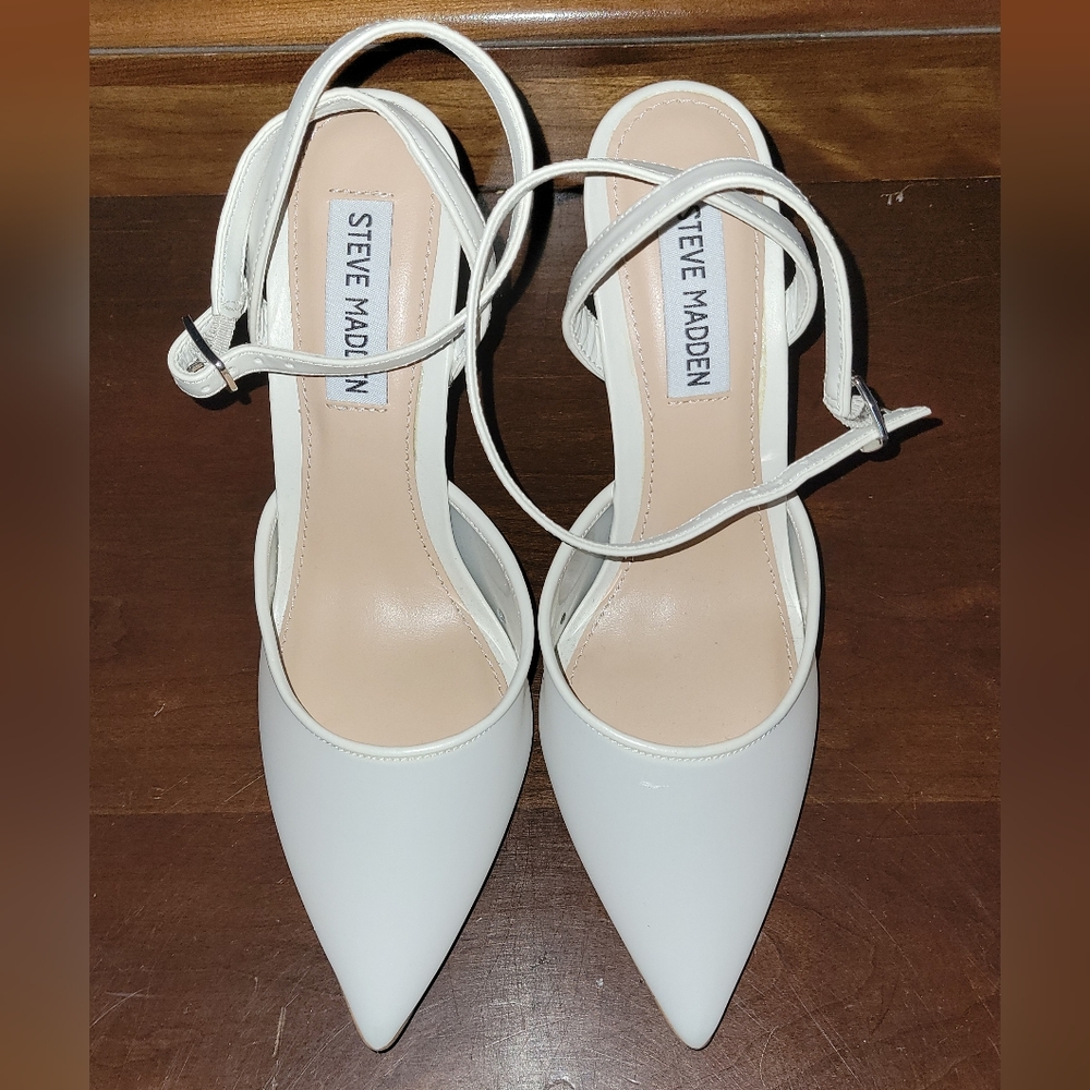 Womens Steve madden heel